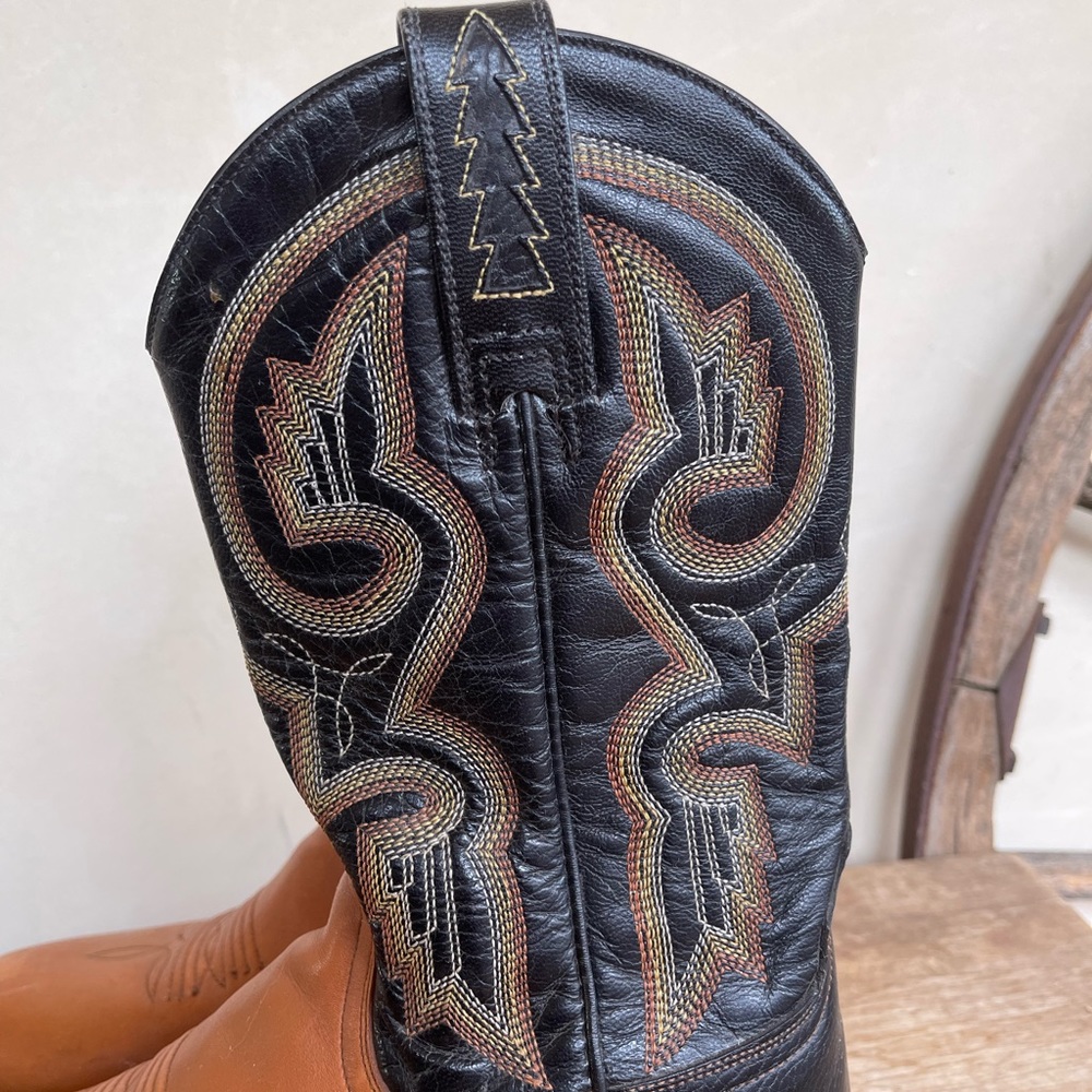 ARIAT COWBOY BOOTS Black Brown Embroidered Leather Mens Boys 5.5B NEW Retail$240 - Picture 14 of 14